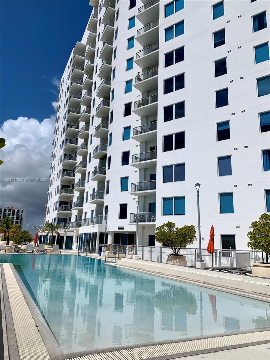 NEO CONDO - Residential