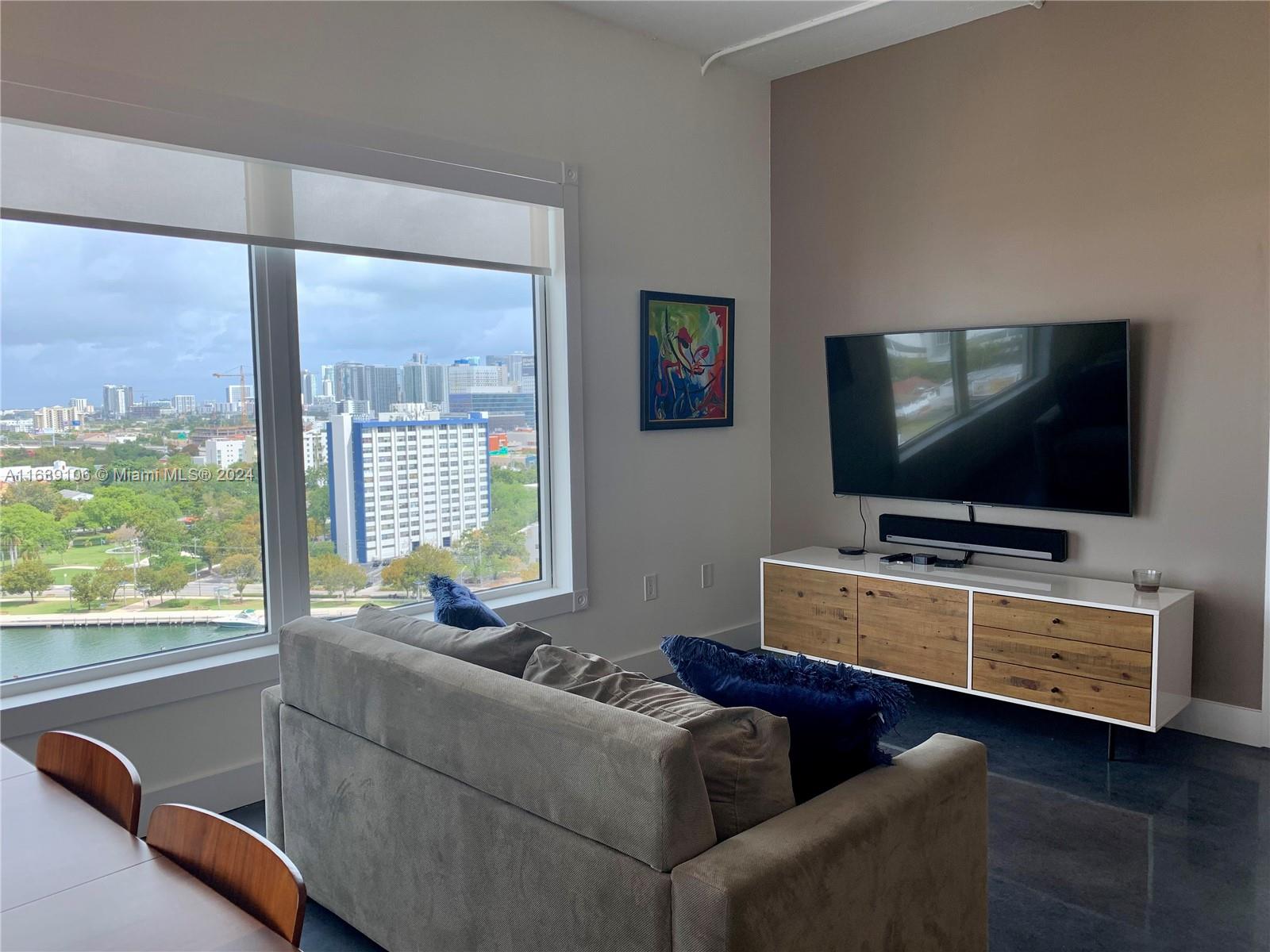 NEO CONDO - Residential