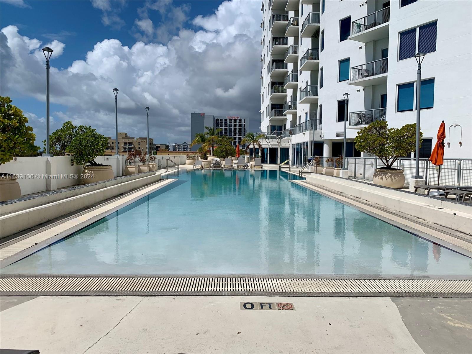 NEO CONDO - Residential
