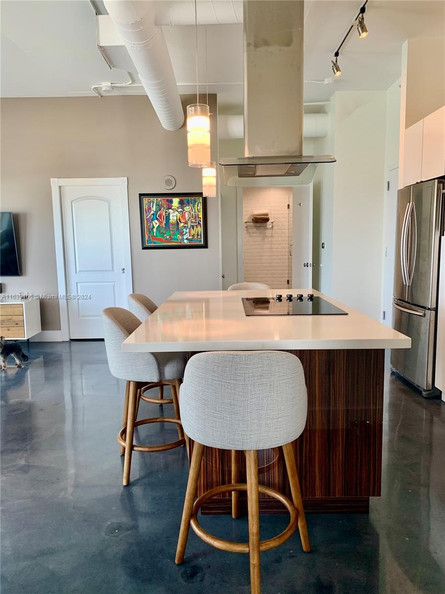 NEO CONDO - Residential