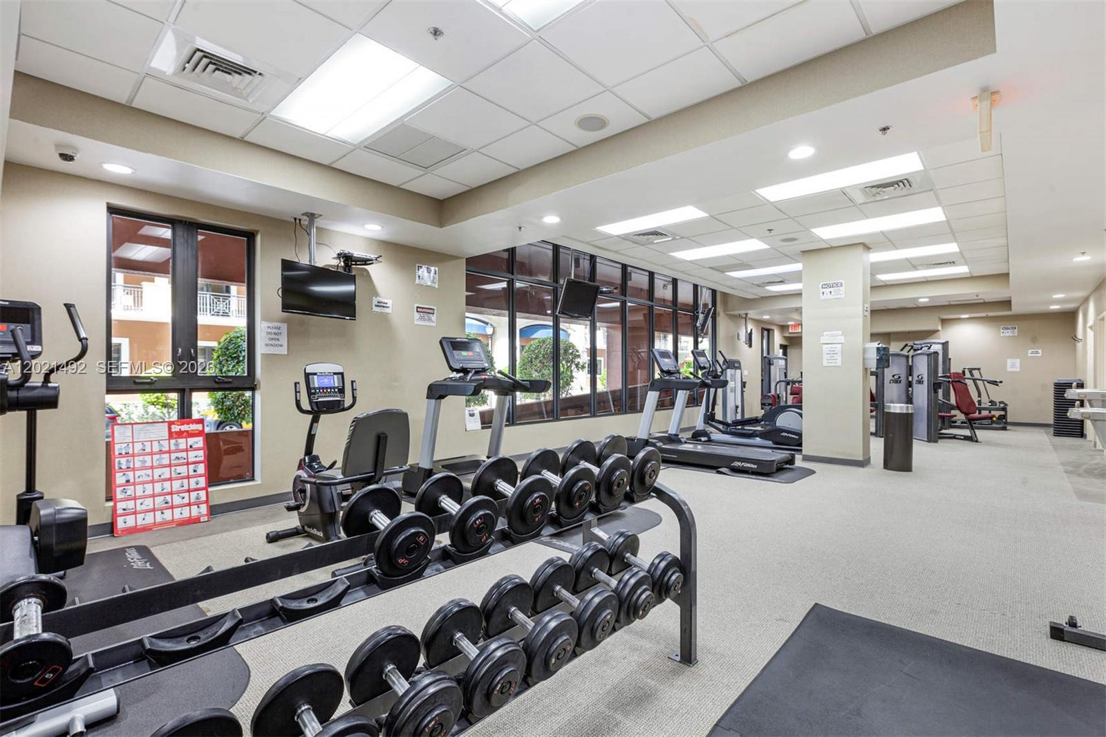 COLONNADE AT DADELAND SE - Residential Lease