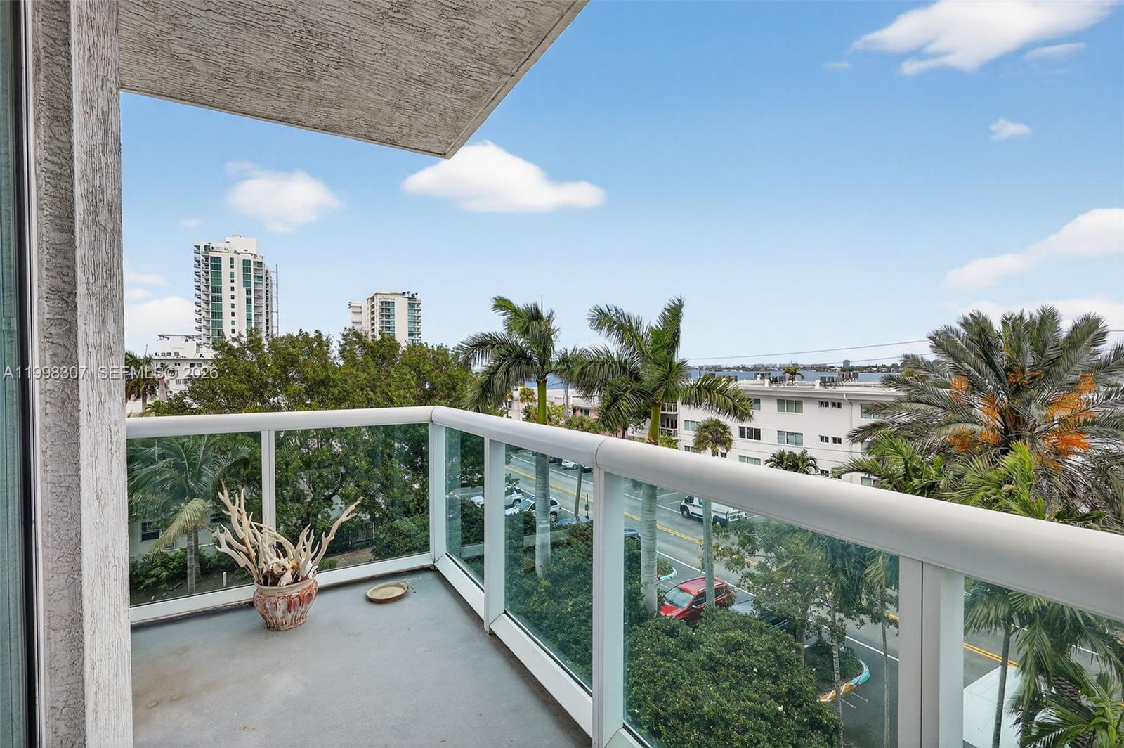 360 CONDO B - Residential