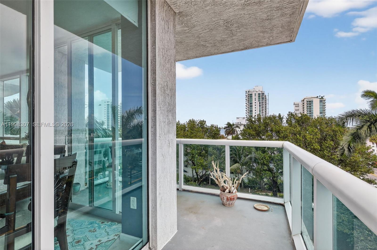 360 CONDO B - Residential