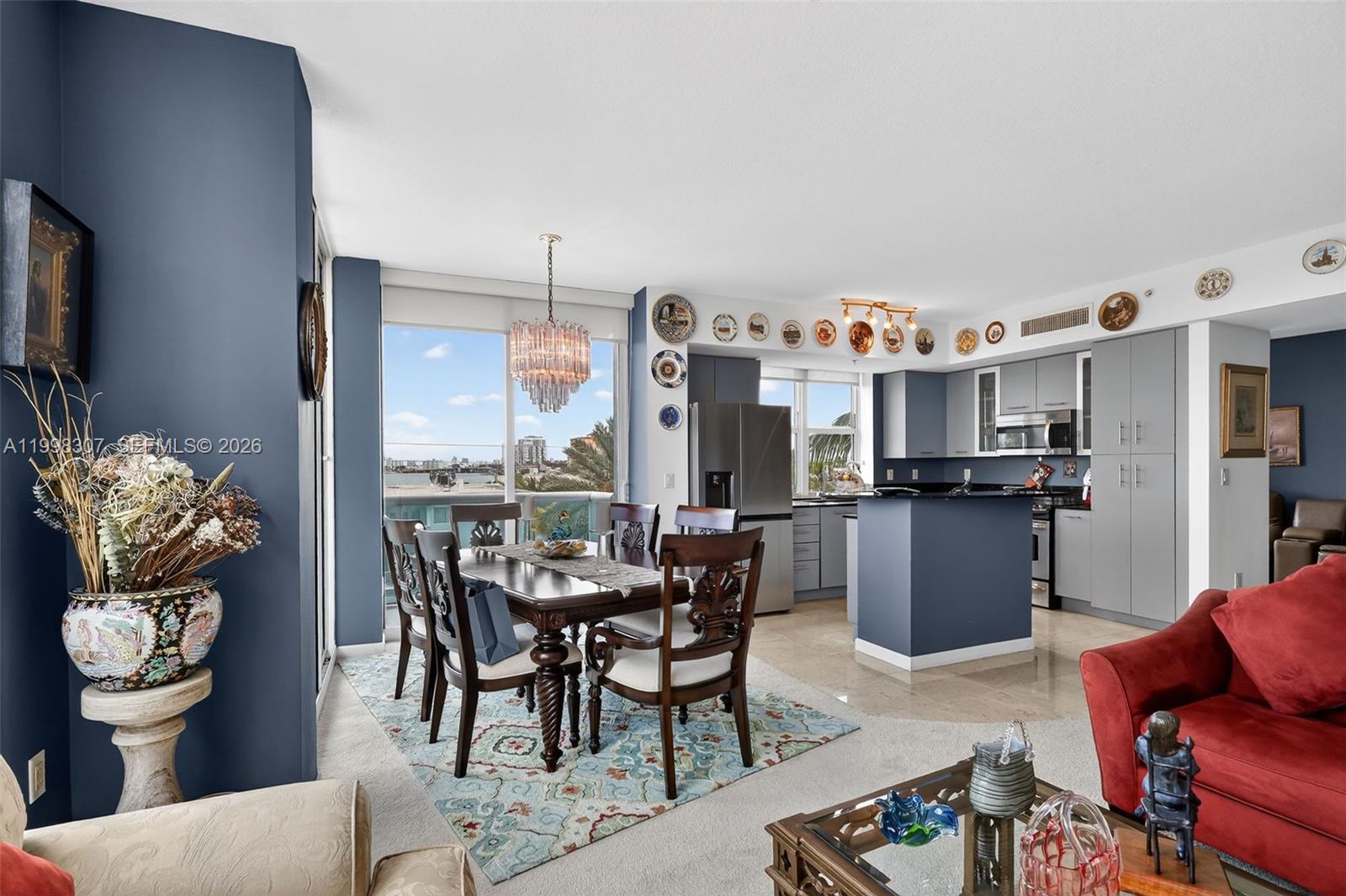 360 CONDO B - Residential