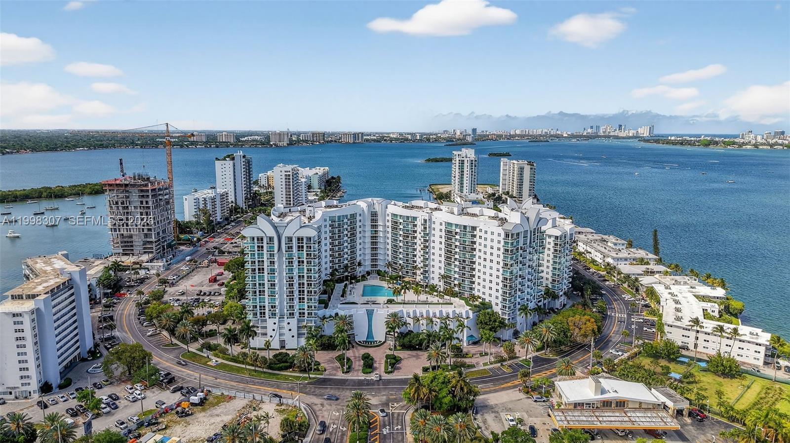 360 CONDO B - Residential