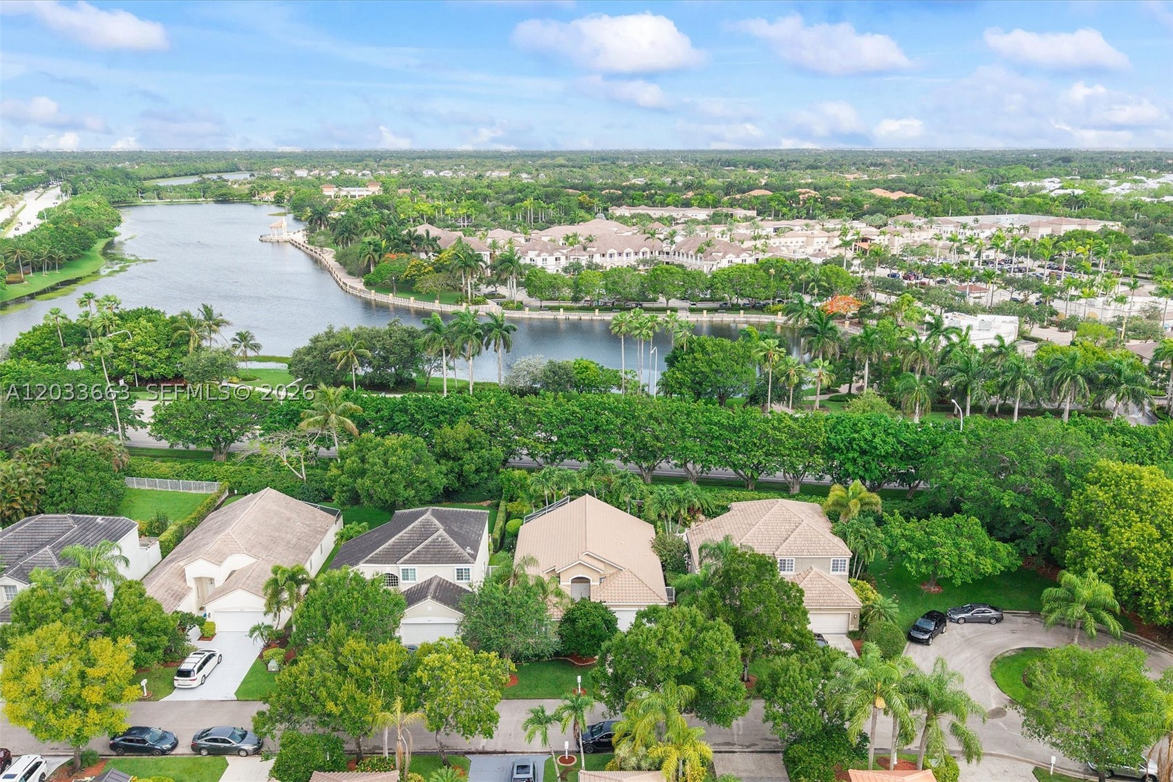 COUNTRY ISLES COVE - Residential