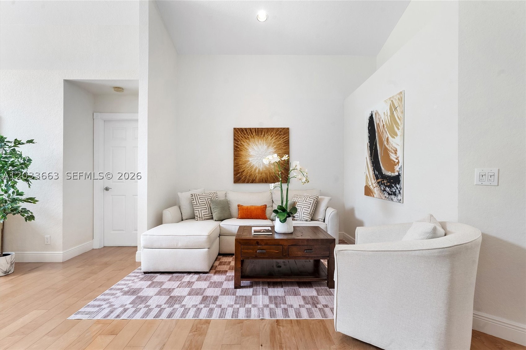 COUNTRY ISLES COVE - Residential