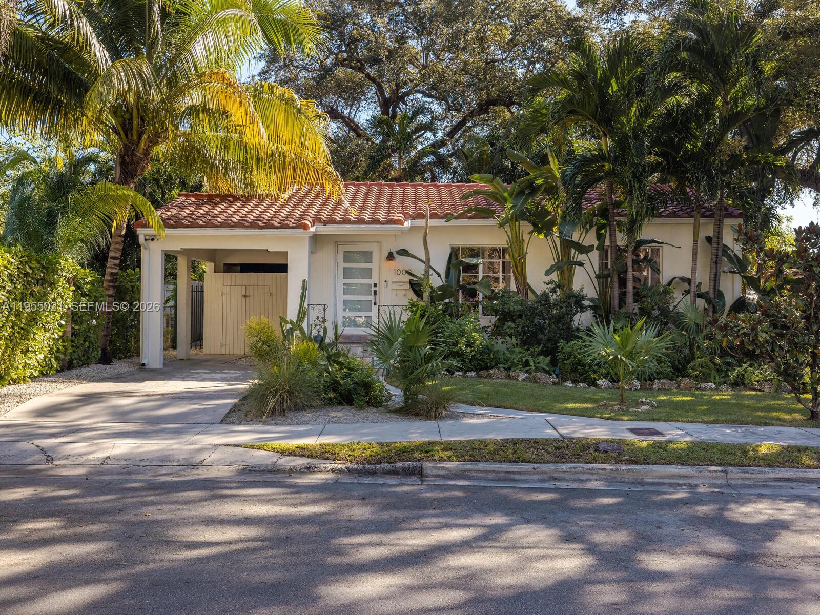COUNTRY CLUB ADDN - Residential