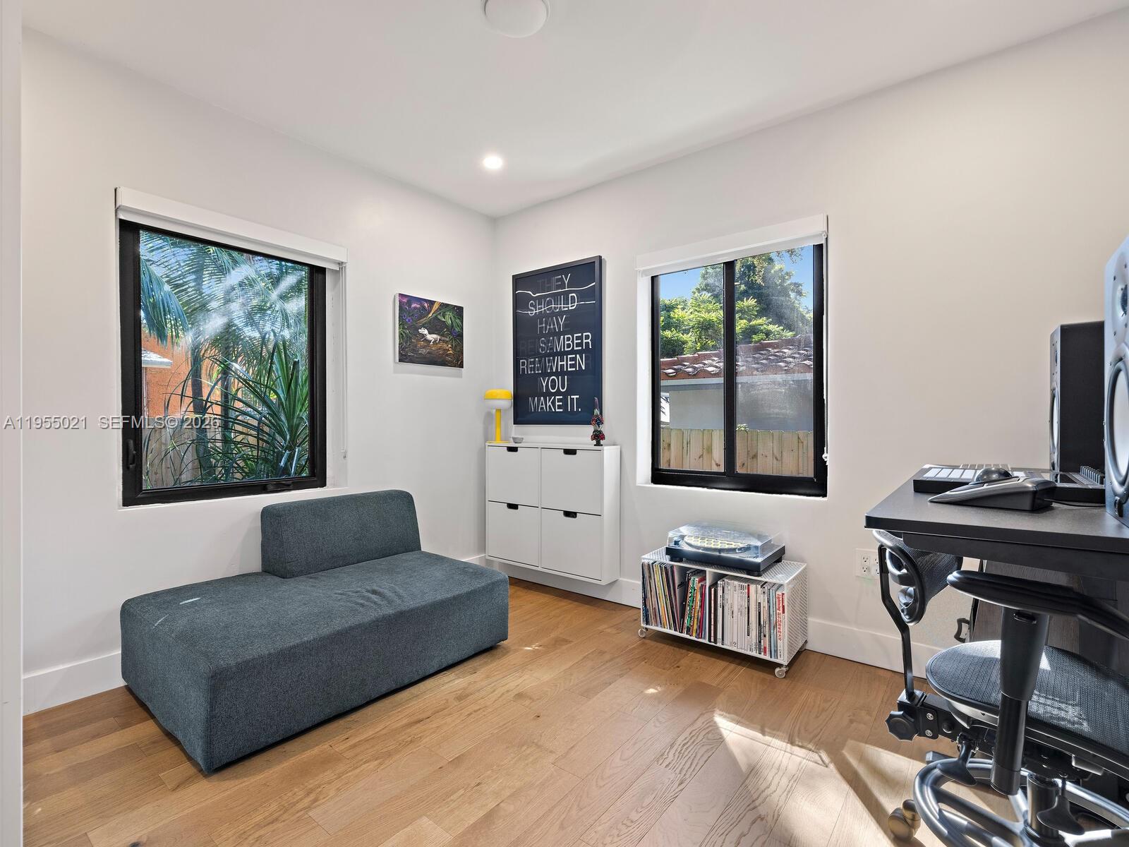 COUNTRY CLUB ADDN - Residential