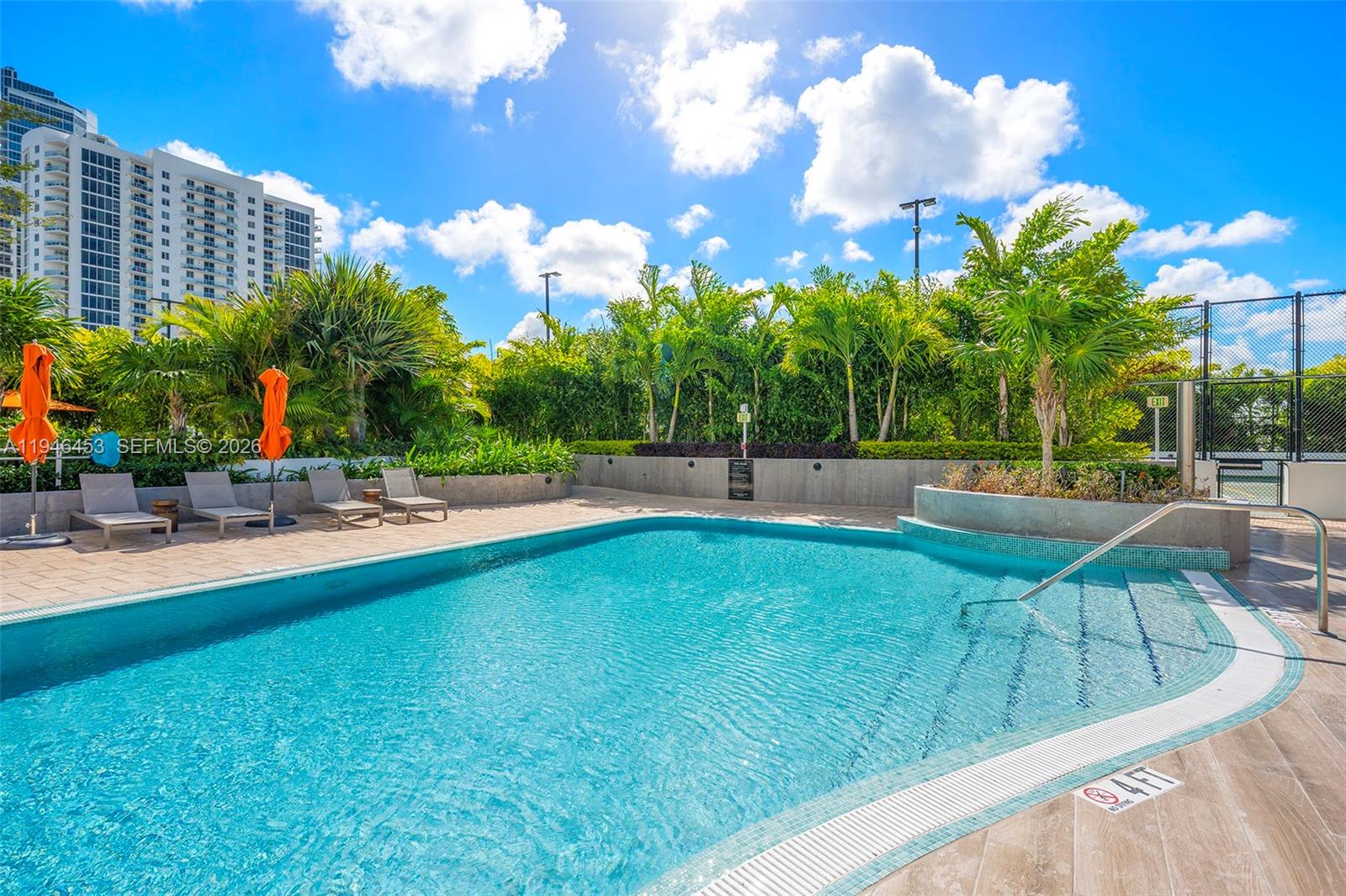 Aria Reserve South Tower - Residential Lease