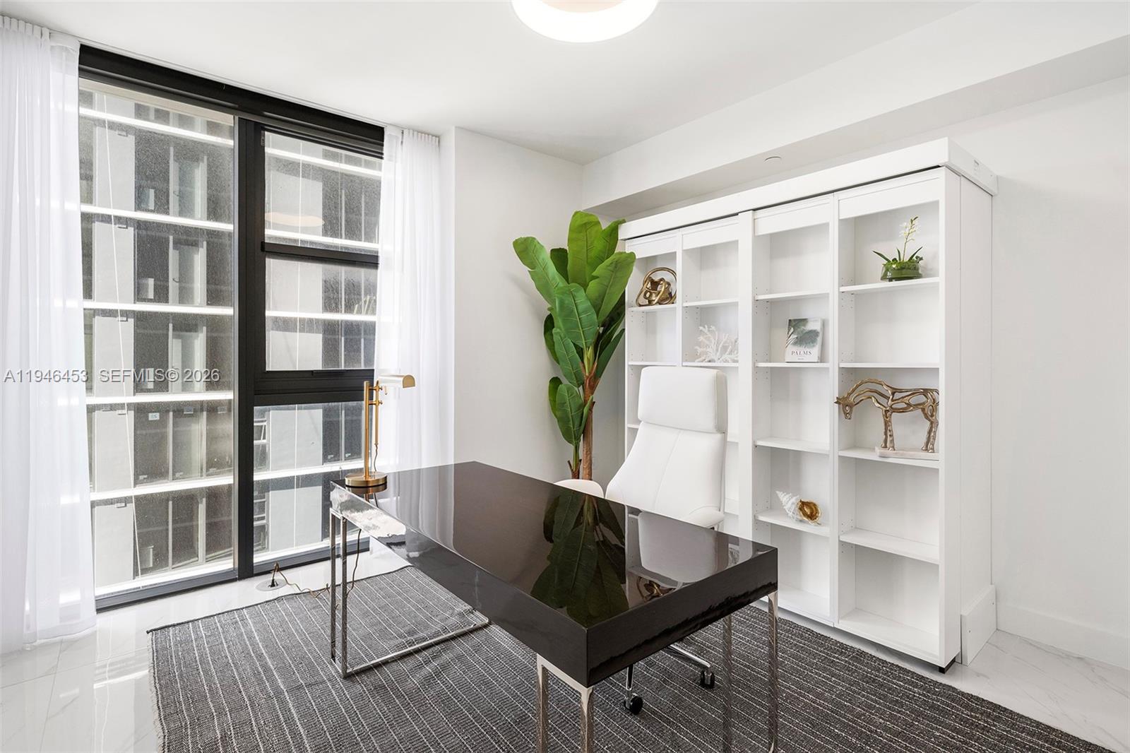 Aria Reserve South Tower - Residential Lease