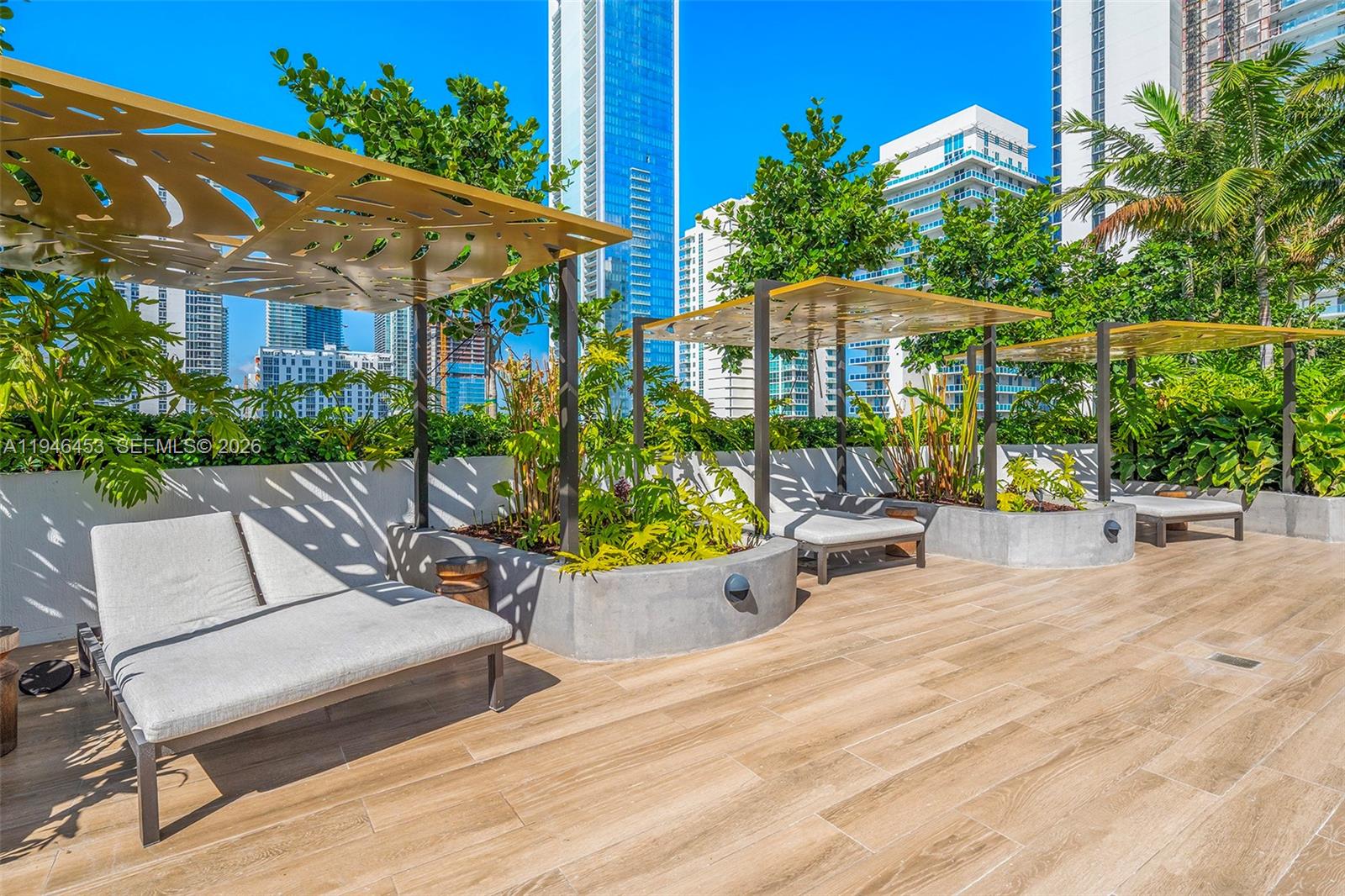 Aria Reserve South Tower - Residential Lease