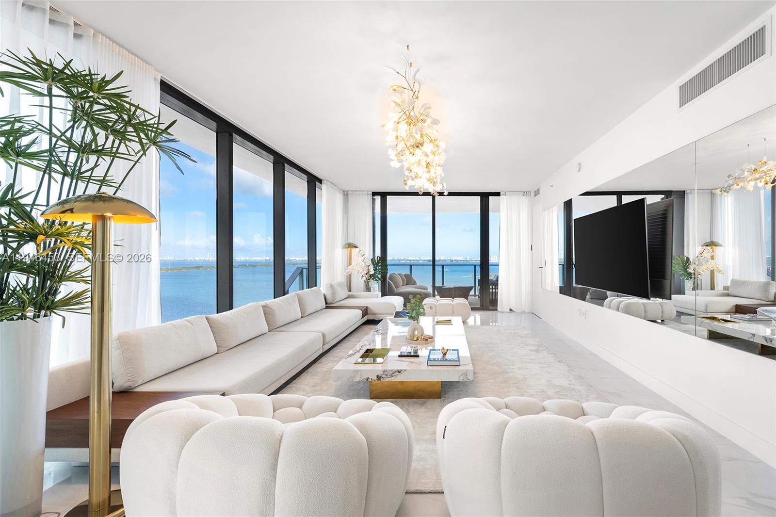 Aria Reserve South Tower - Residential Lease