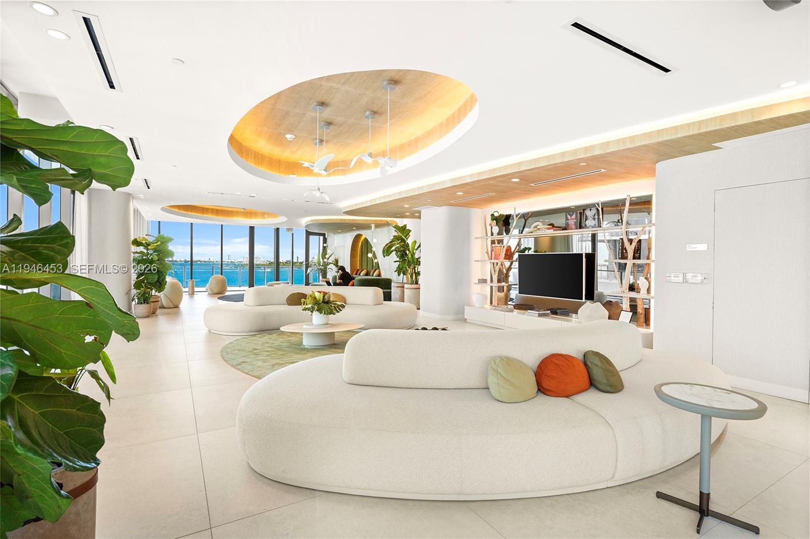 Aria Reserve South Tower - Residential Lease