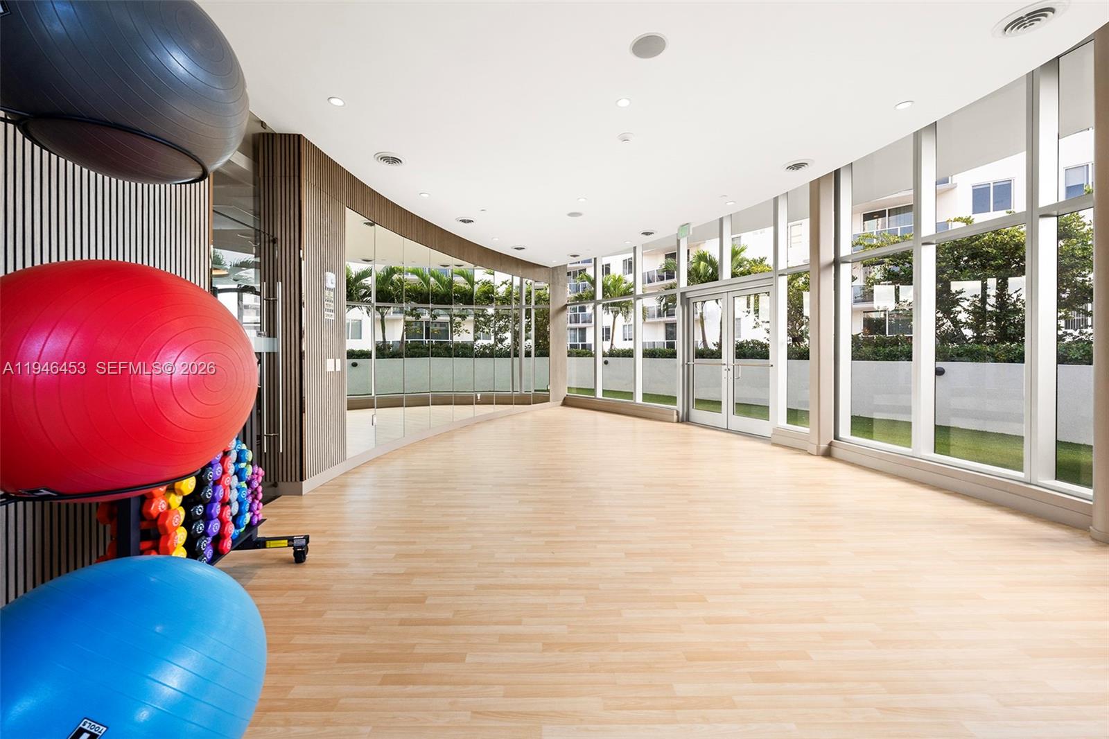 Aria Reserve South Tower - Residential Lease