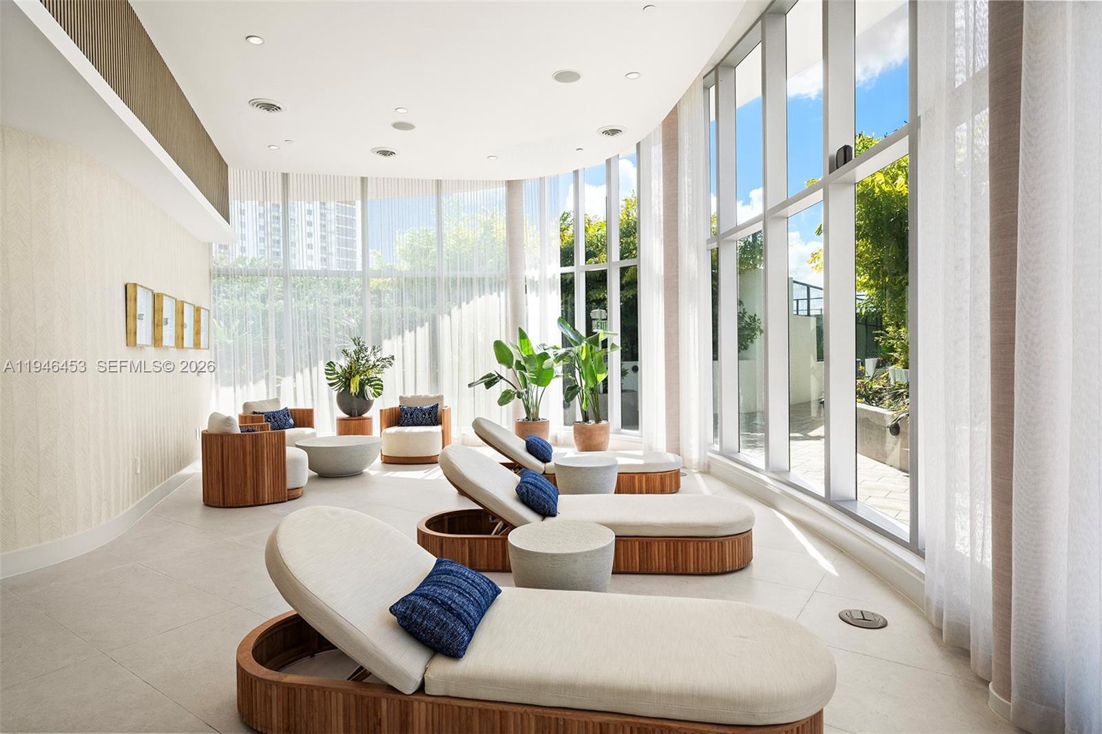 Aria Reserve South Tower - Residential Lease