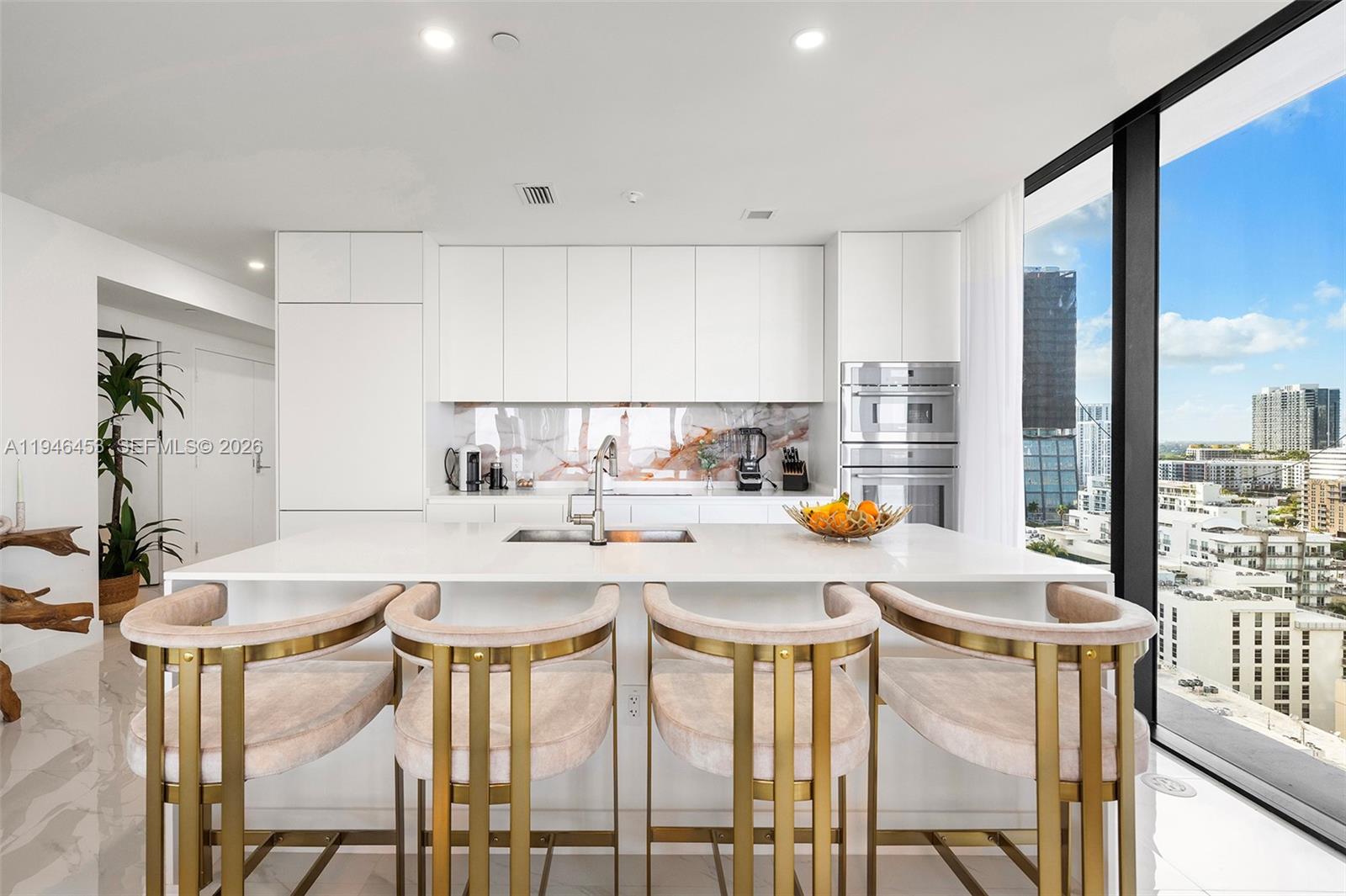 Aria Reserve South Tower - Residential Lease