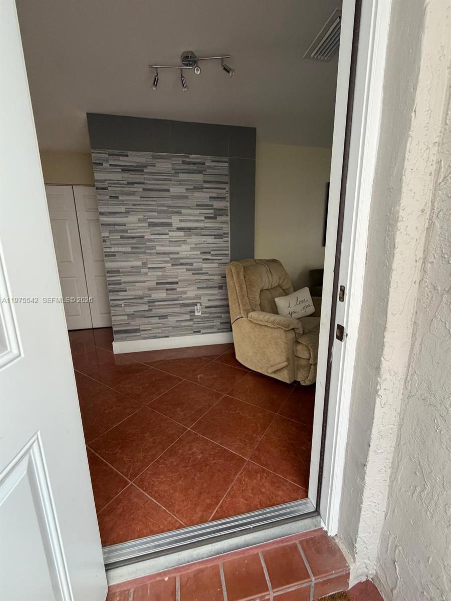 LAGO GRANDE SEVEN-B CONDO - Residential Lease