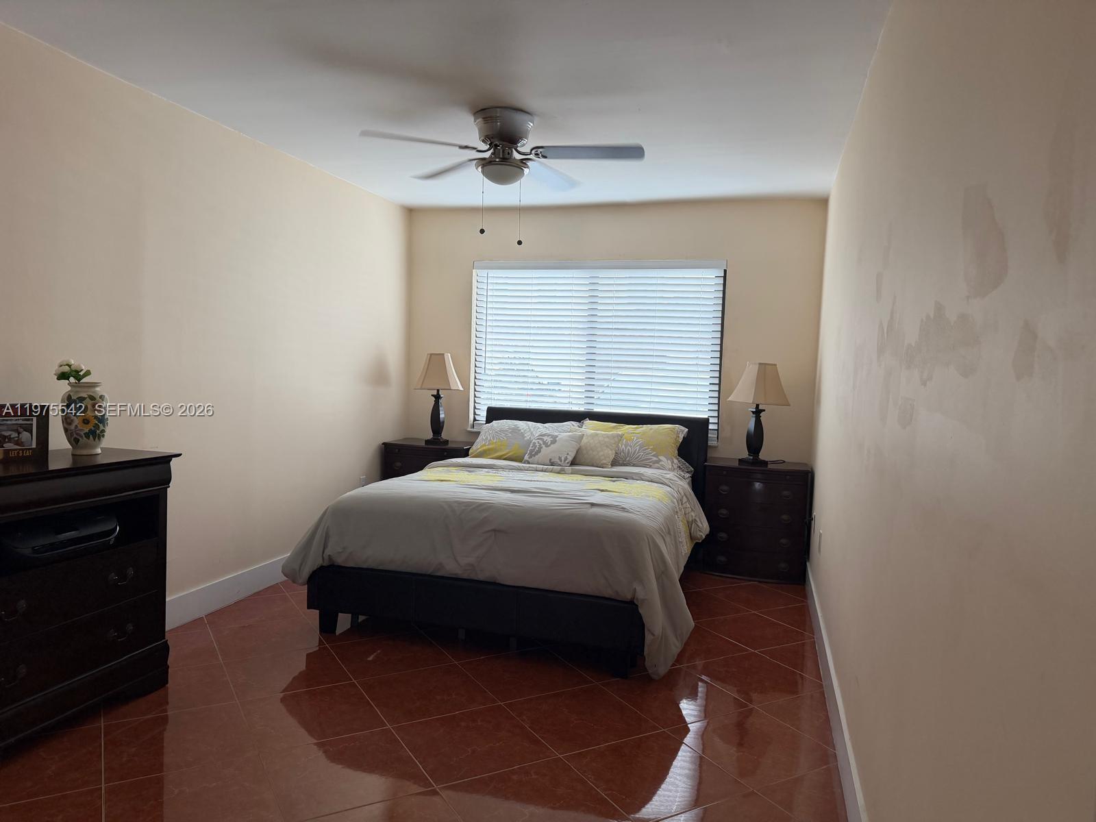 LAGO GRANDE SEVEN-B CONDO - Residential Lease