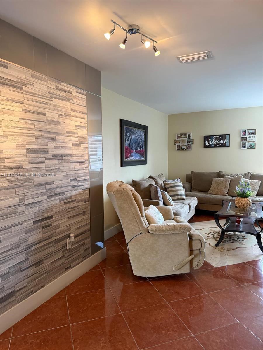 LAGO GRANDE SEVEN-B CONDO - Residential Lease