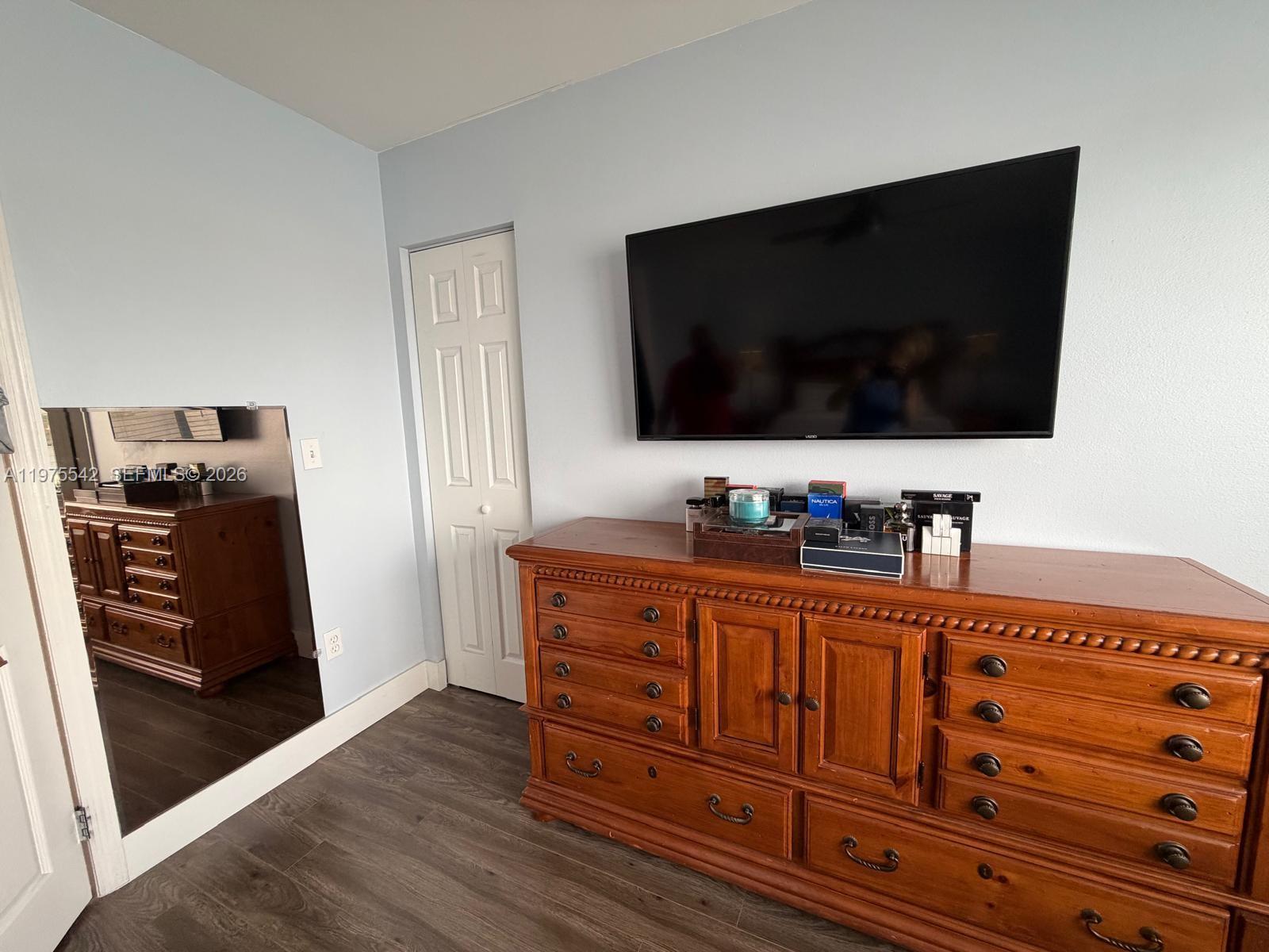 LAGO GRANDE SEVEN-B CONDO - Residential Lease