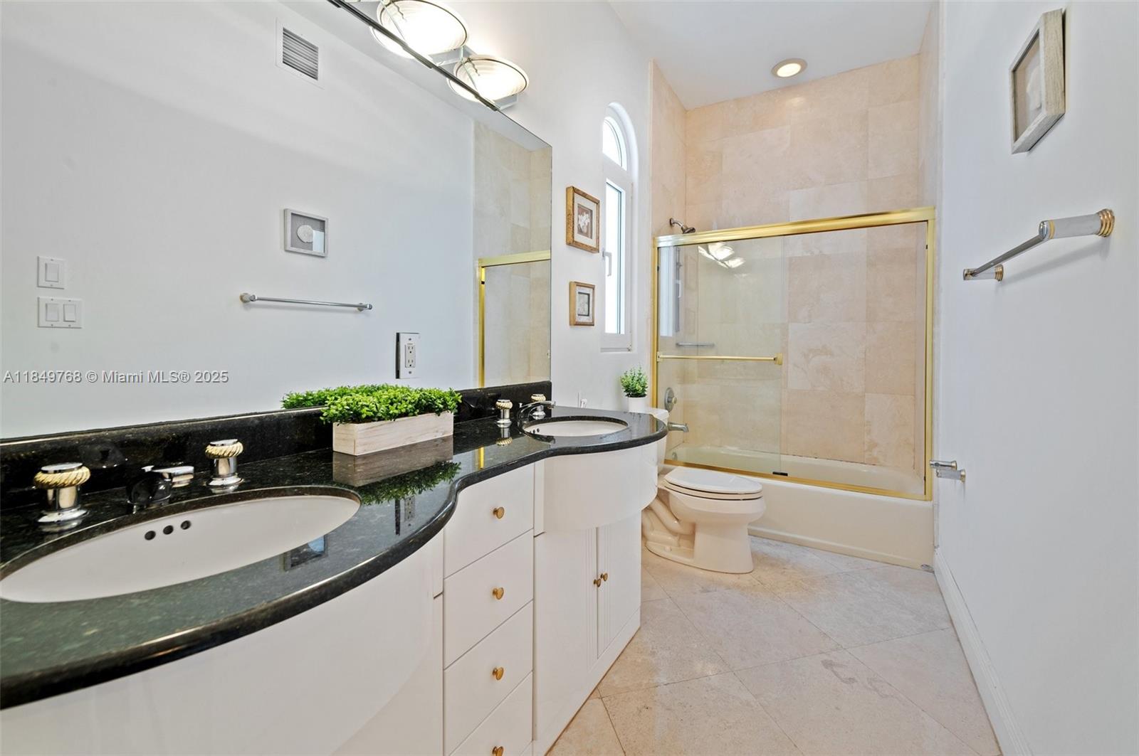 Hillsboro Bay By the Sea - Residential
