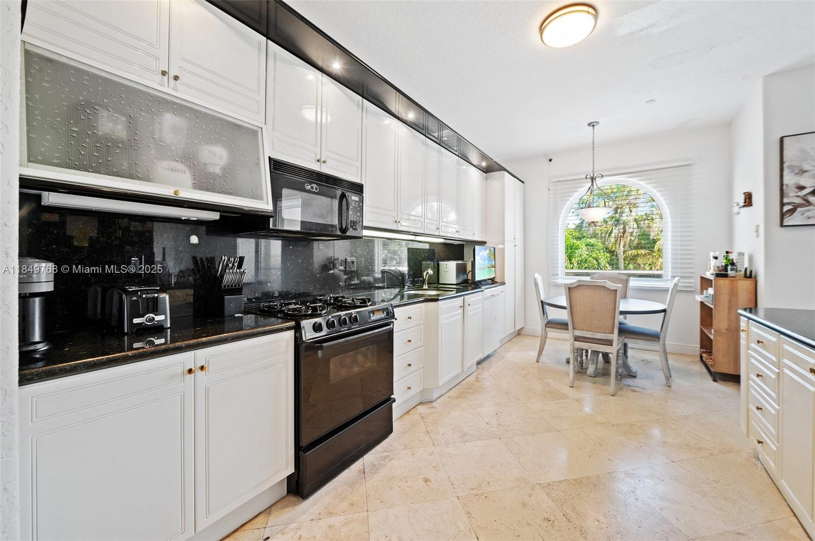 Hillsboro Bay By the Sea - Residential