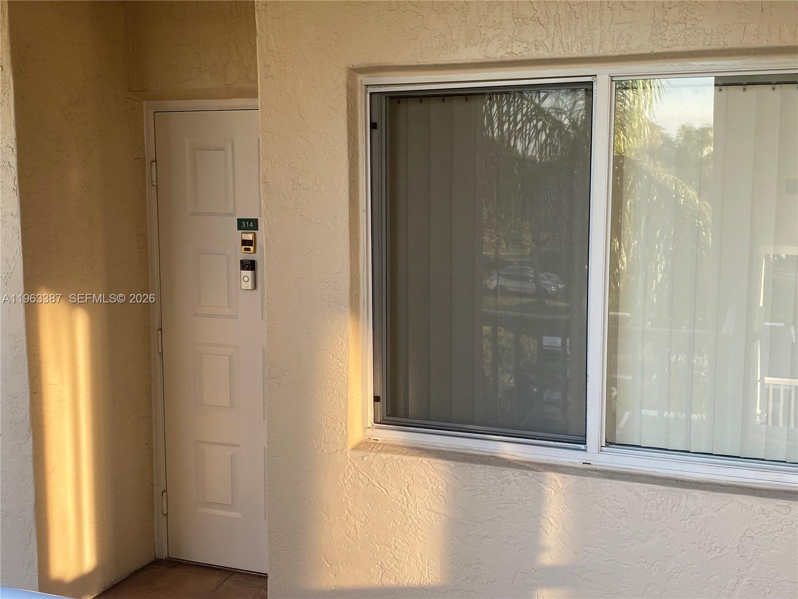WELDON CONDOMINIUM E - Residential