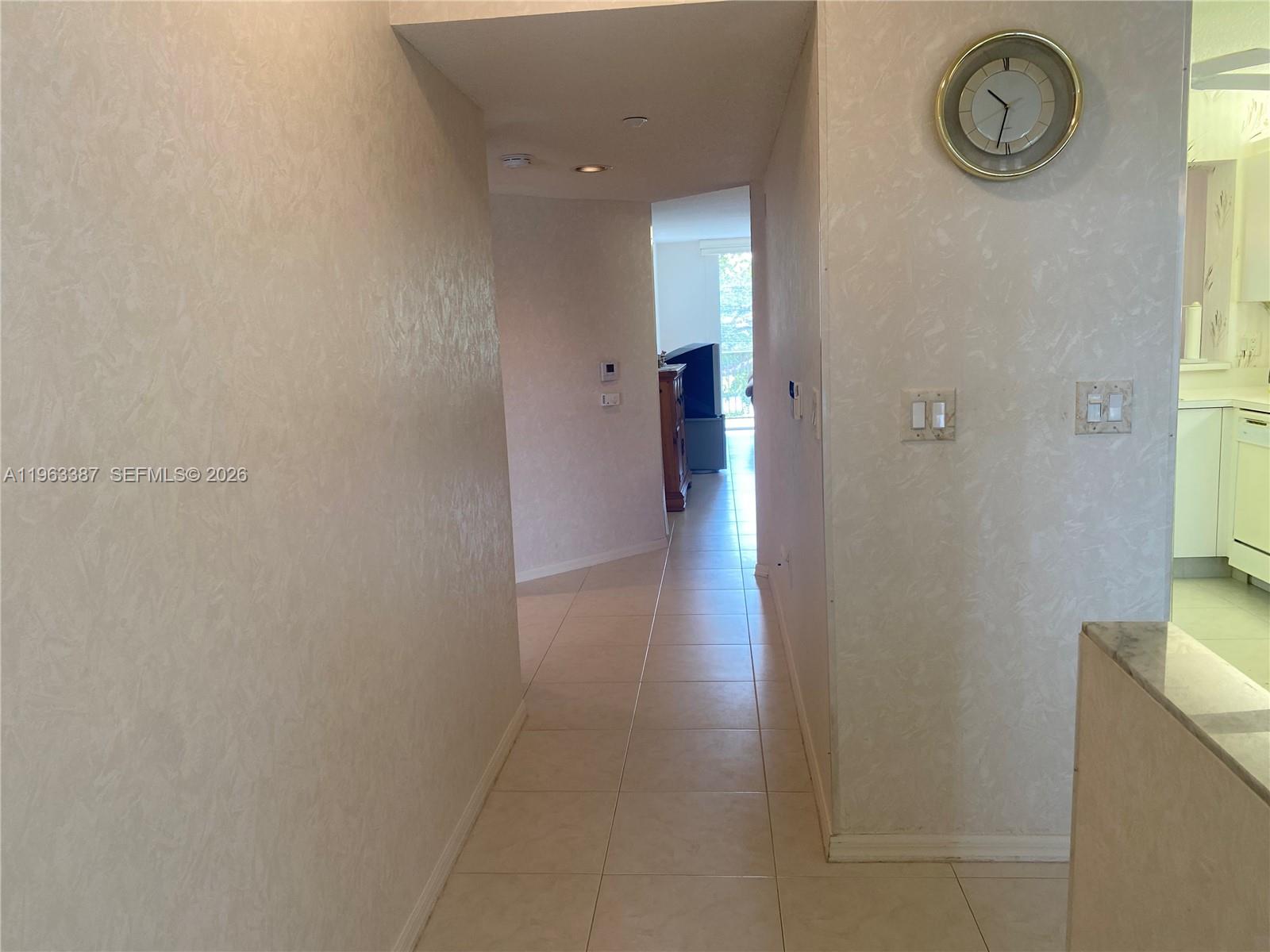 WELDON CONDOMINIUM E - Residential