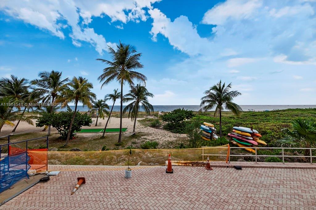 BREAKERS CONDOMINIUM - Residential Lease