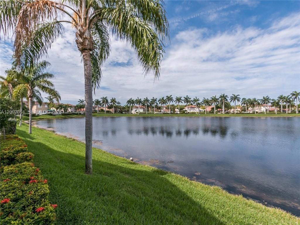 WEST LAKE VILLAGE PLAT - Residential