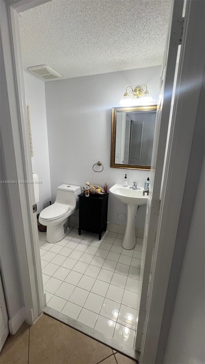 WEST LAKE VILLAGE PLAT - Residential