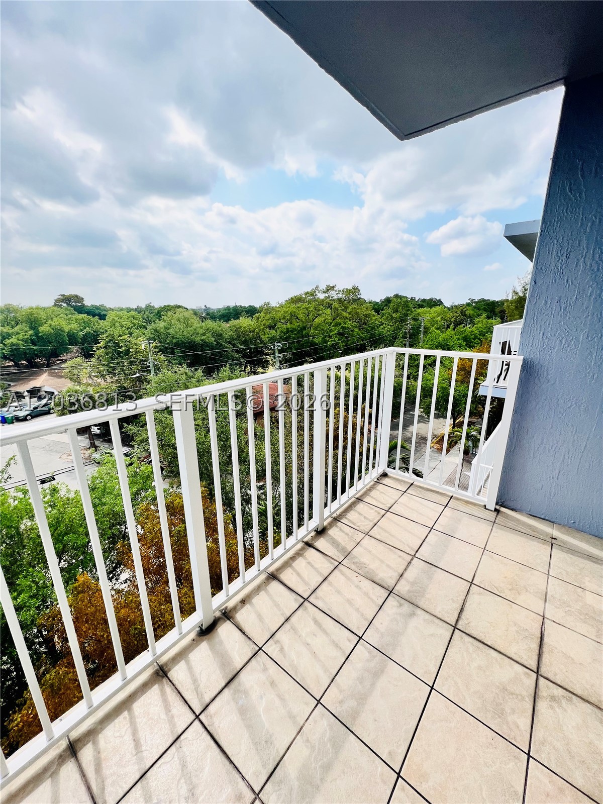RIVER RUN SOUTH CONDO - Residential