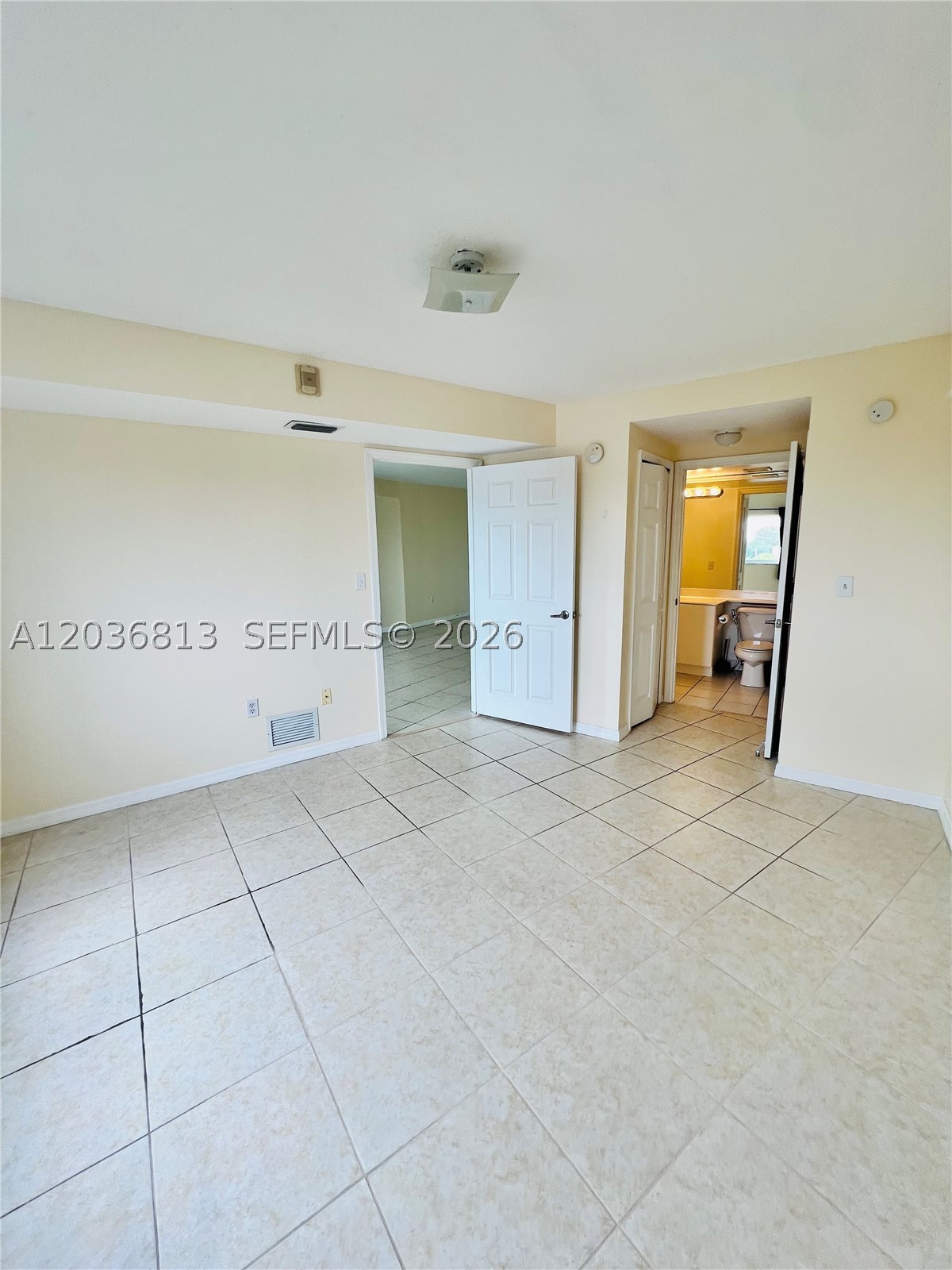 RIVER RUN SOUTH CONDO - Residential