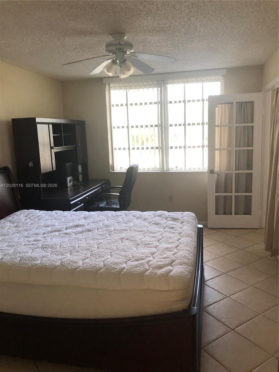 UNIVERSITY INN CONDO - Residential Lease