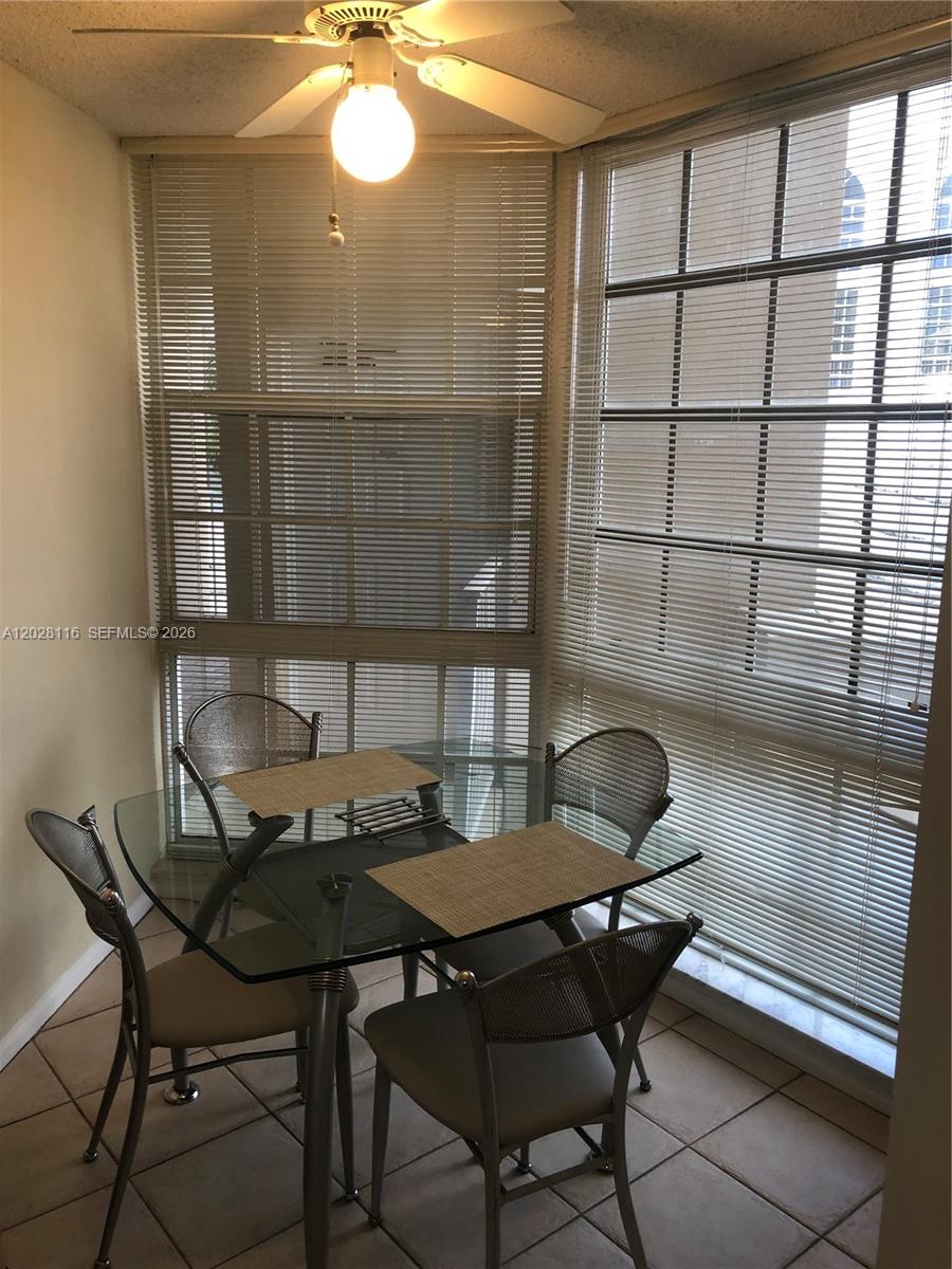 UNIVERSITY INN CONDO - Residential Lease
