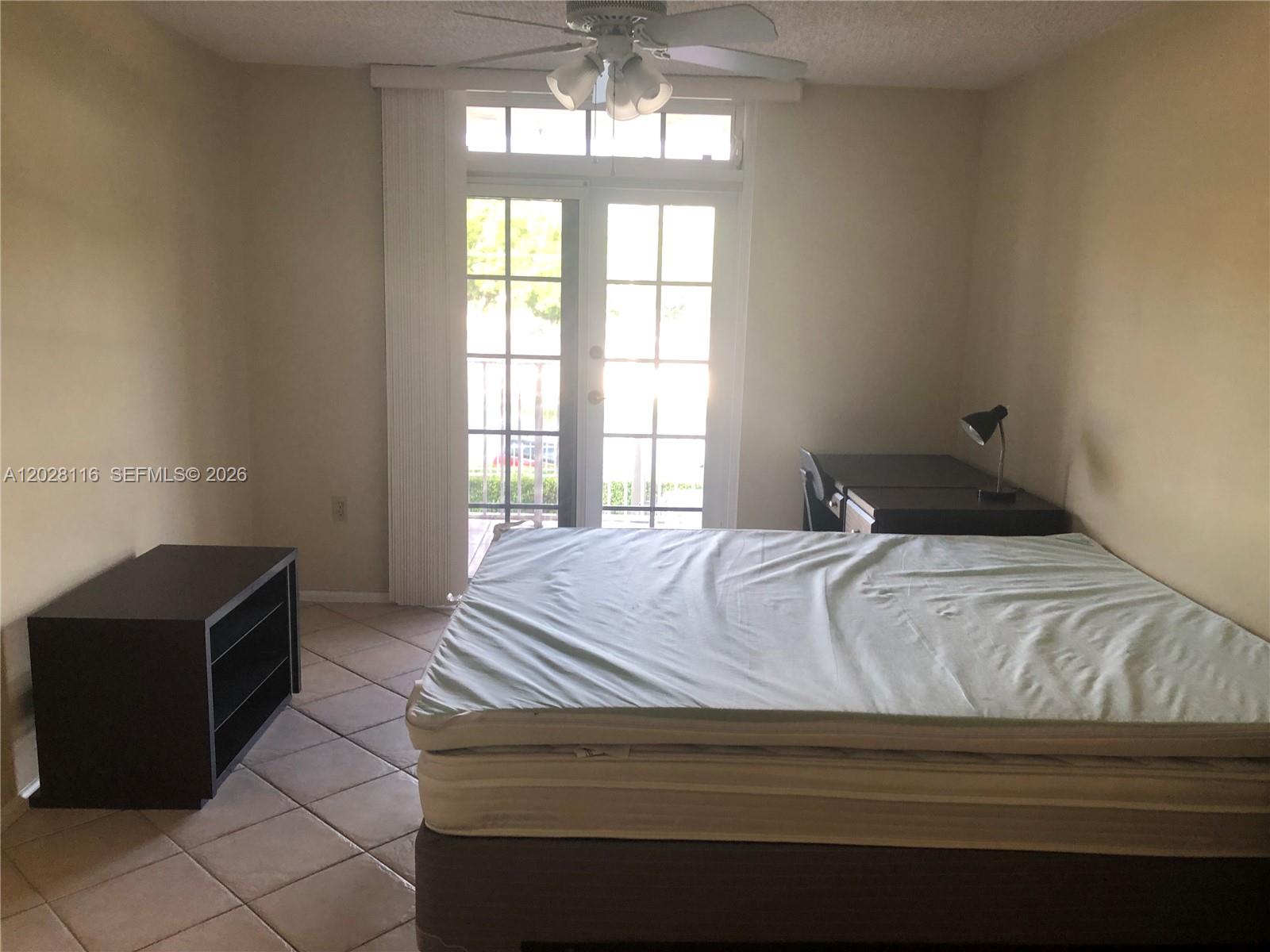UNIVERSITY INN CONDO - Residential Lease