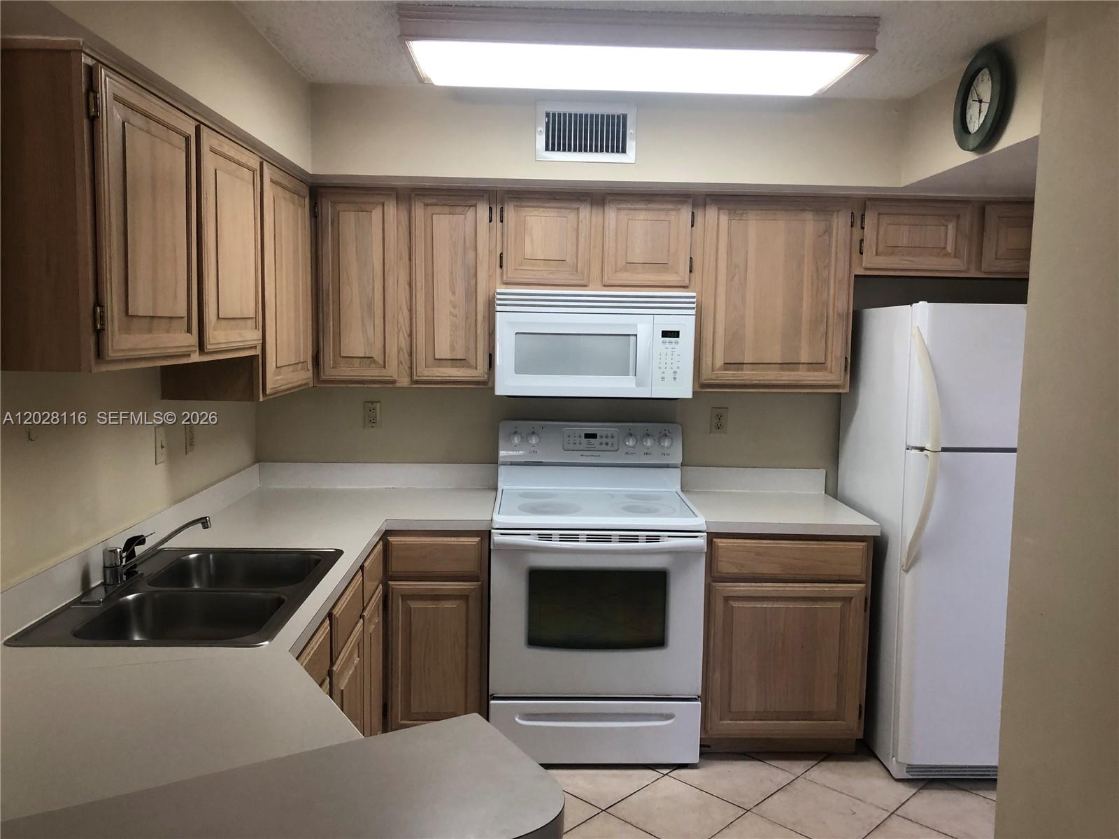 UNIVERSITY INN CONDO - Residential Lease