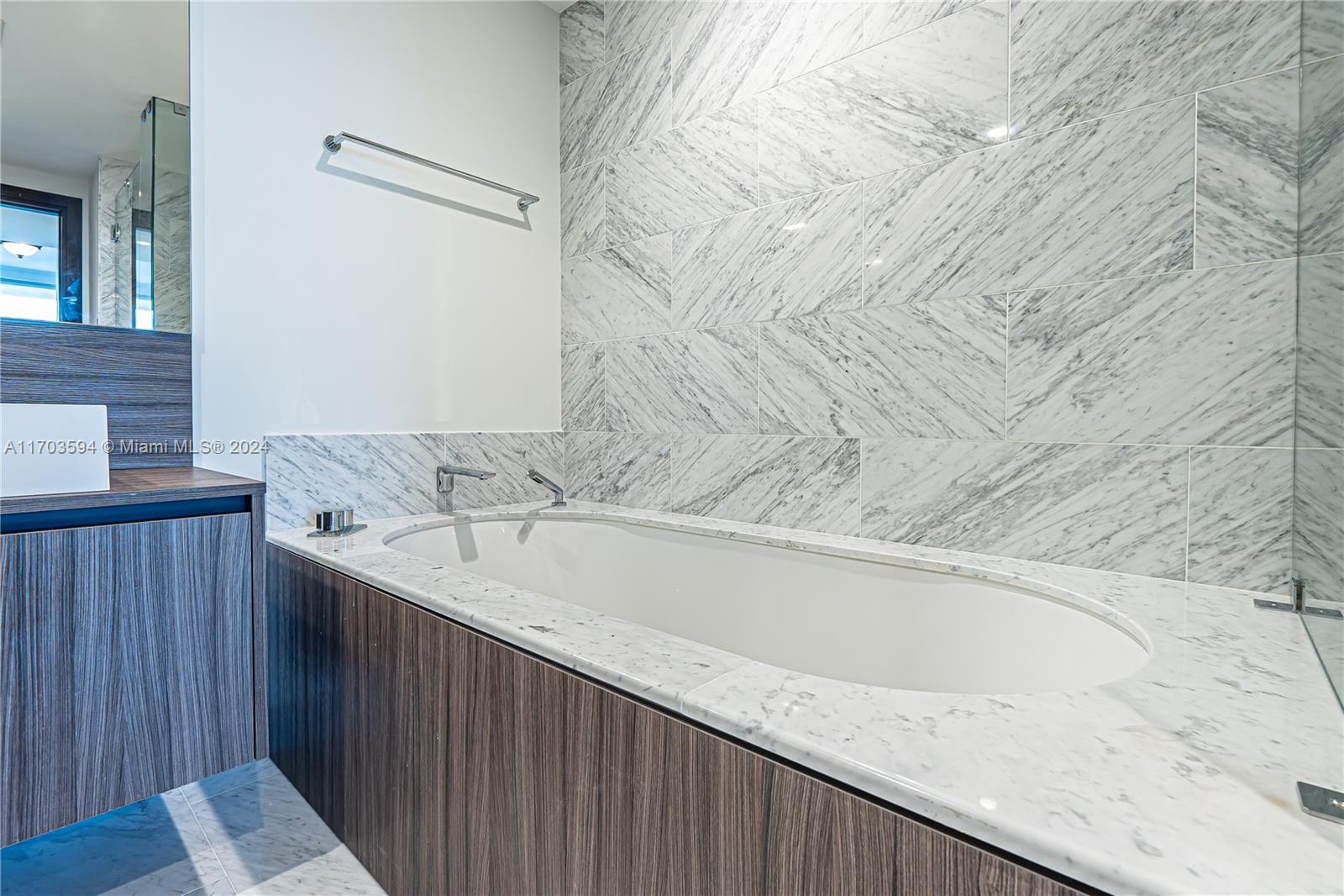BRICKELL FLATIRON CONDO - Residential