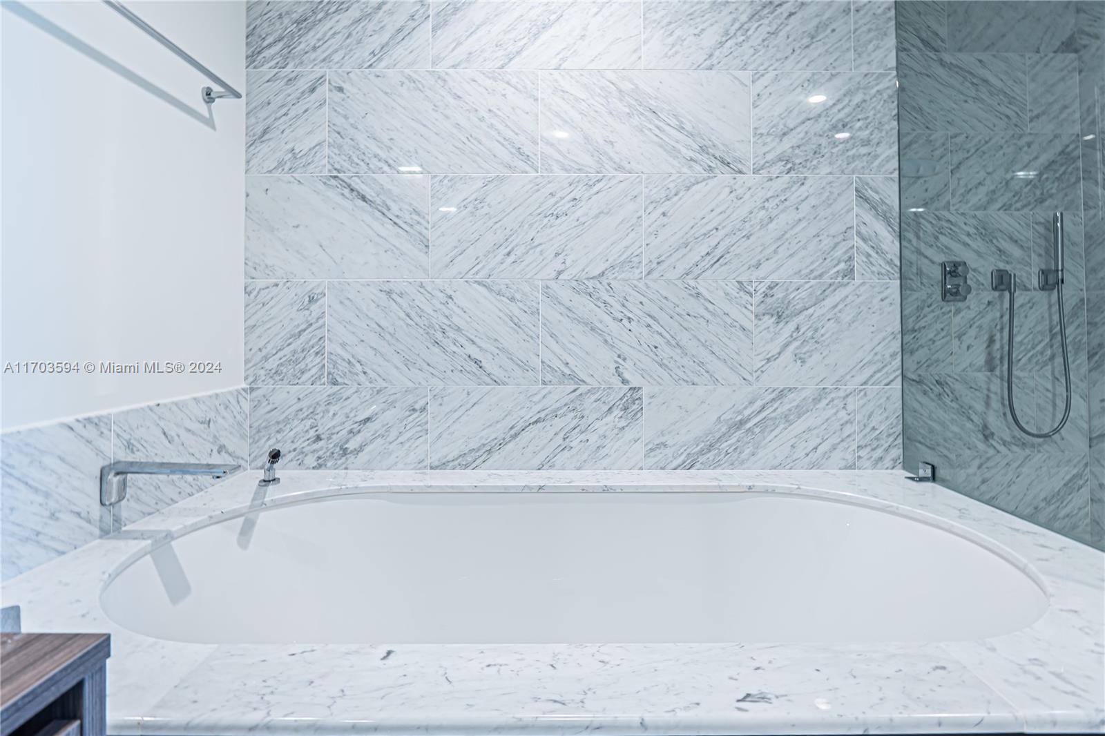 BRICKELL FLATIRON CONDO - Residential
