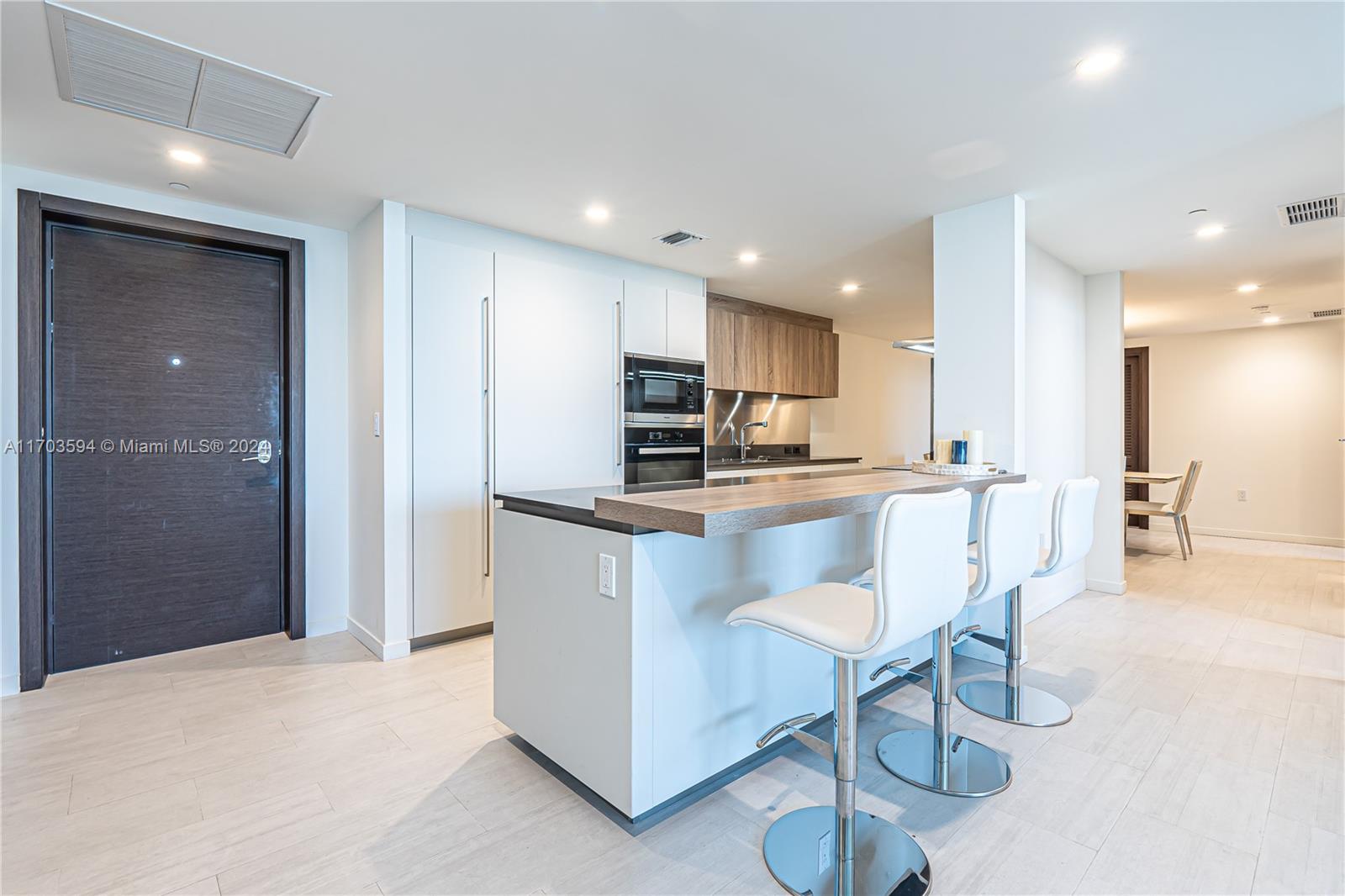 BRICKELL FLATIRON CONDO - Residential