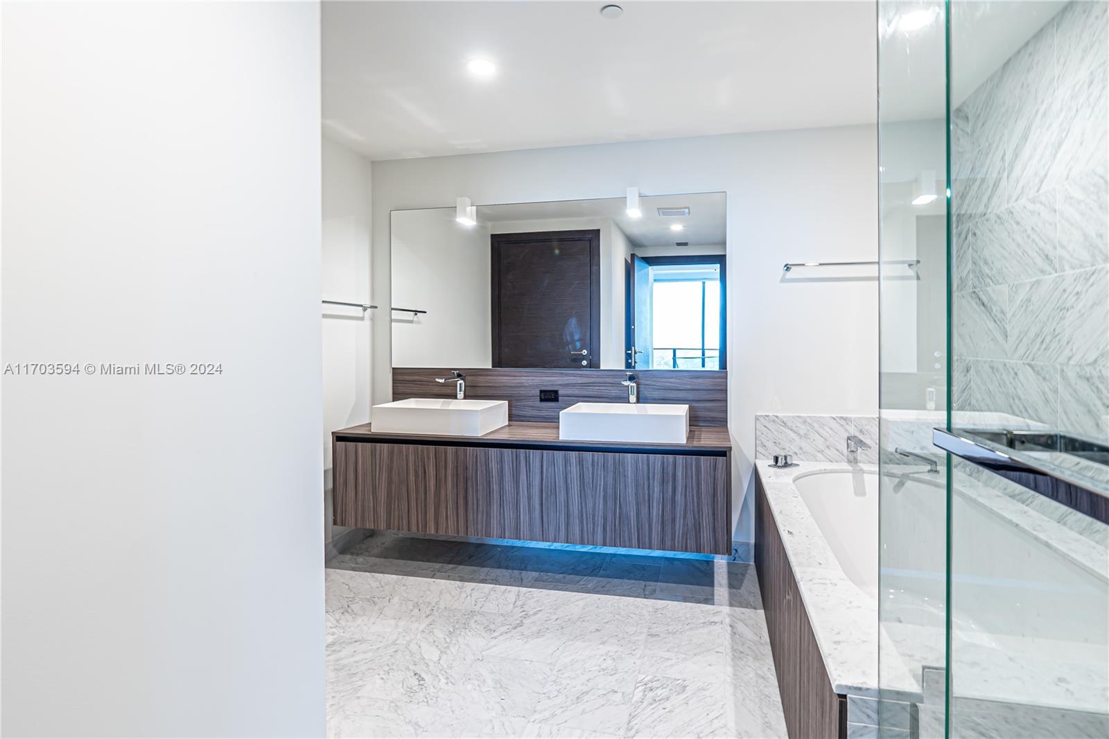 BRICKELL FLATIRON CONDO - Residential