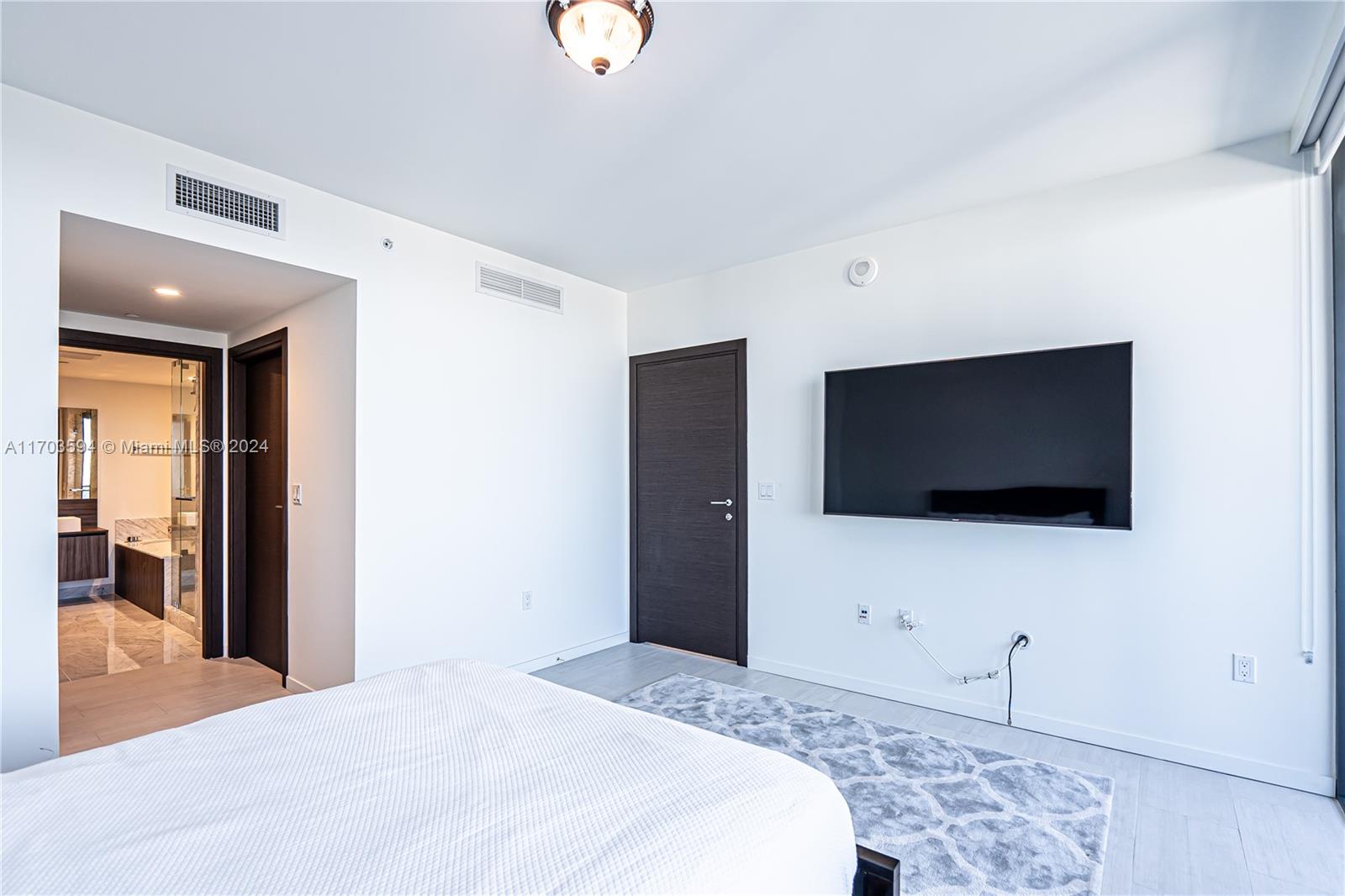 BRICKELL FLATIRON CONDO - Residential