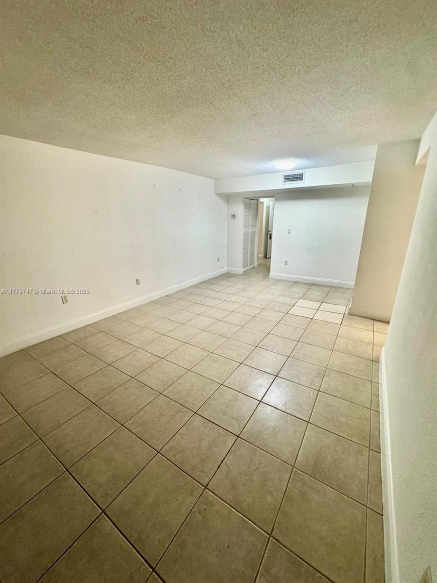 SPRINGCREST CONDO - Residential Lease