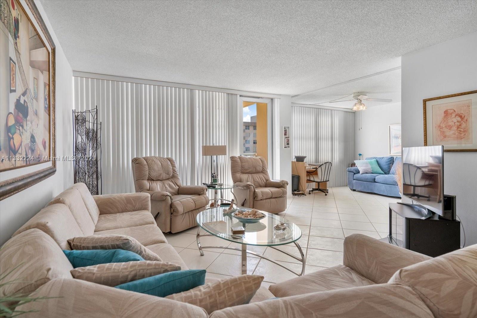 WINSTON TOWERS 200 - Residential