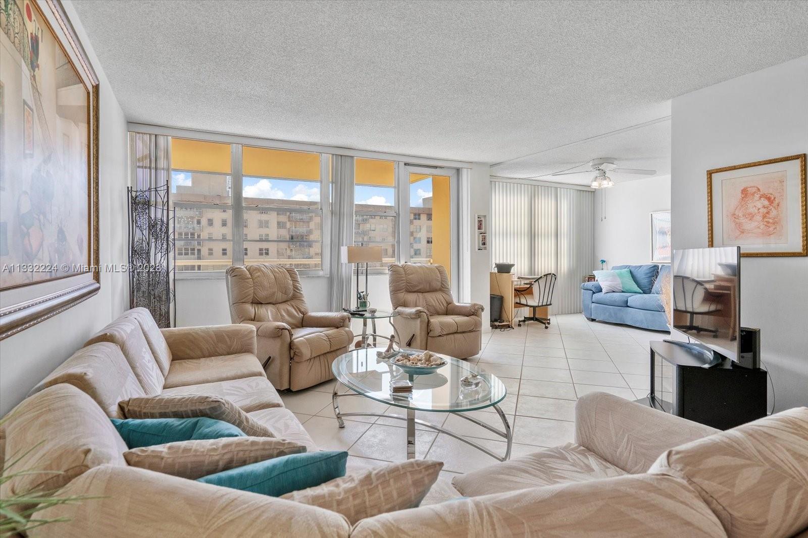 WINSTON TOWERS 200 - Residential