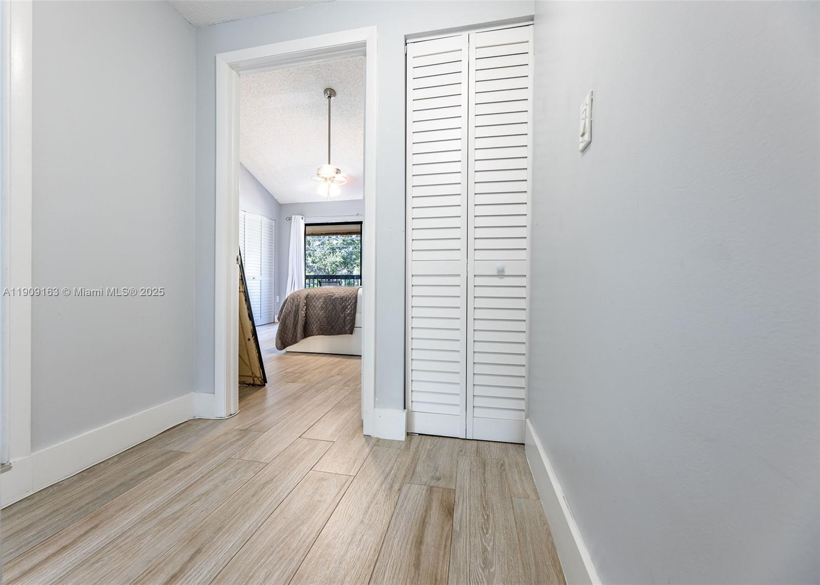 DADELAND COVE SEC 1 - Residential
