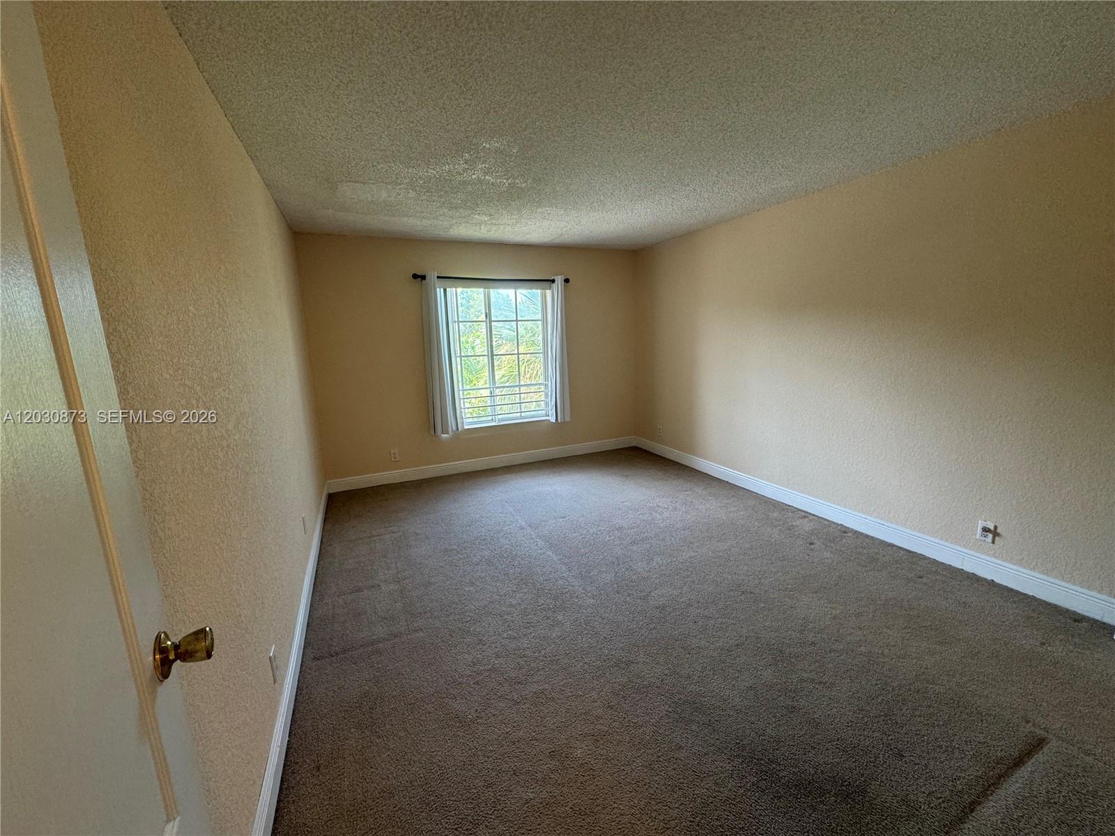 DORAL GARDENS II CONDO - Residential Lease