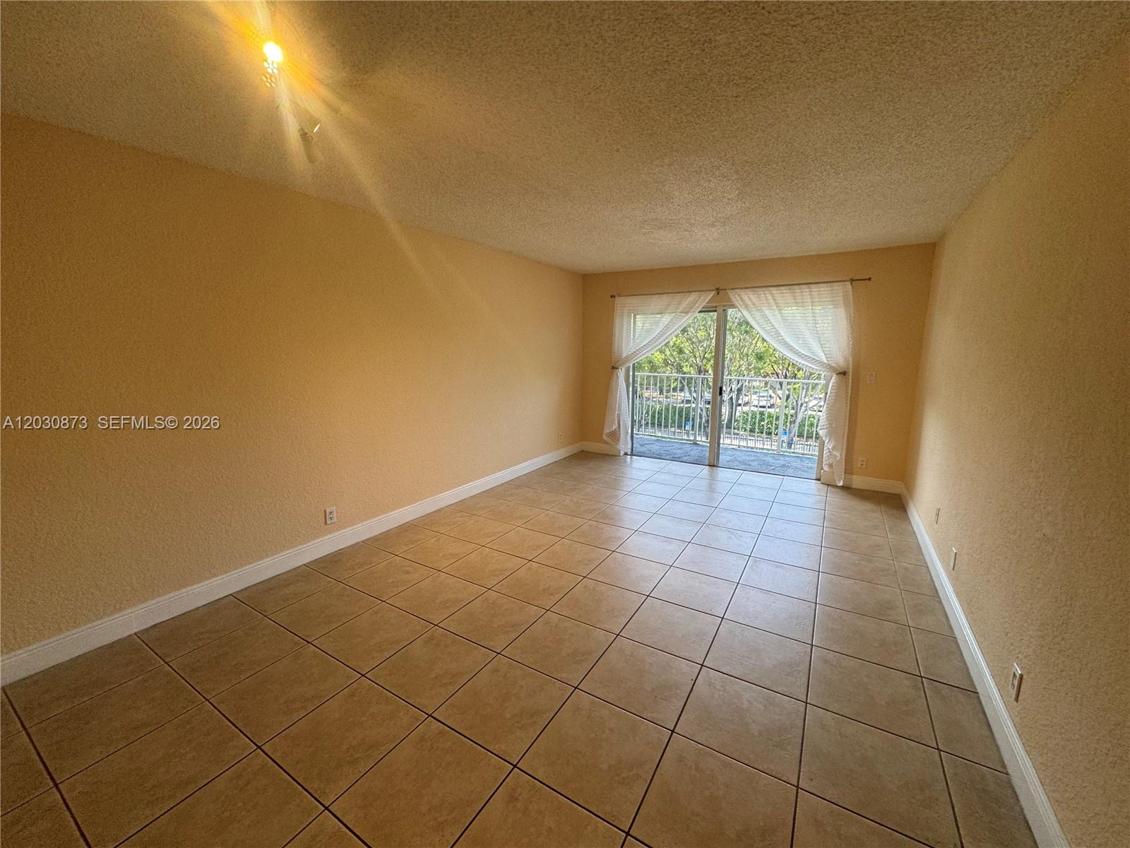 DORAL GARDENS II CONDO - Residential Lease