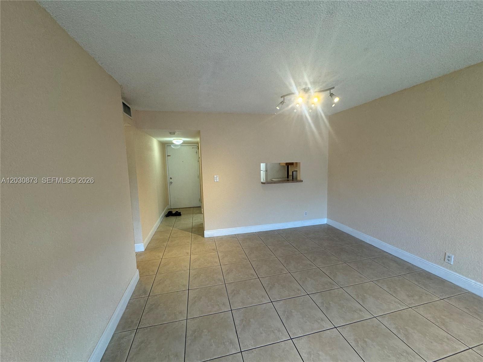 DORAL GARDENS II CONDO - Residential Lease